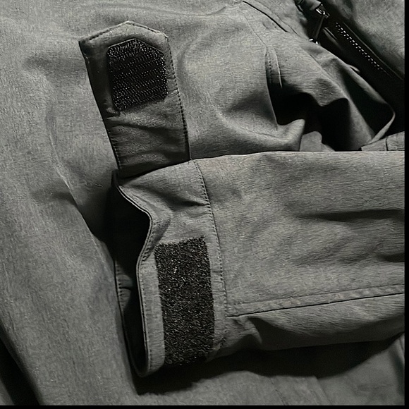 Weatherproof Jacket - Picture 14 of 16